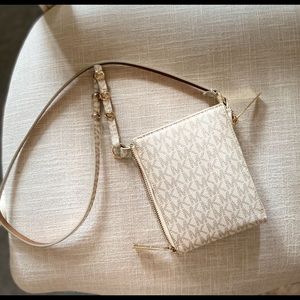 Michael Kors Logo Belt Bag